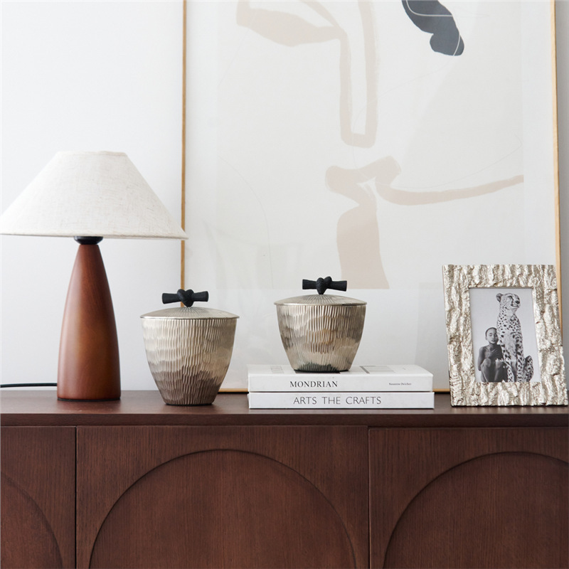 India light luxury silver line - огляд і ціна Decor Lighting India