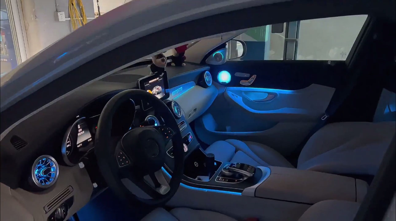 Ambient Light For Mercedes-Ben - огляд і ціна Lighting Decor Inc